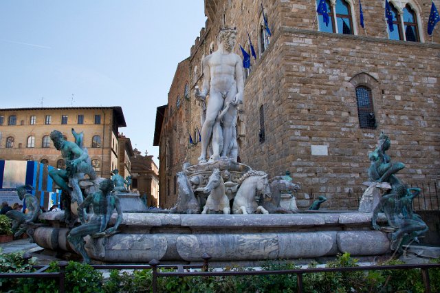 0040Piazza della Signora.jpg - SONY DSC